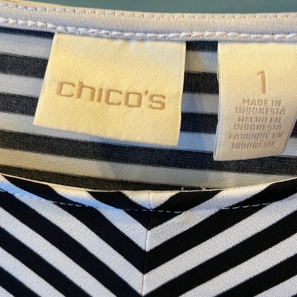 Chico’s - Picture 2 of 4